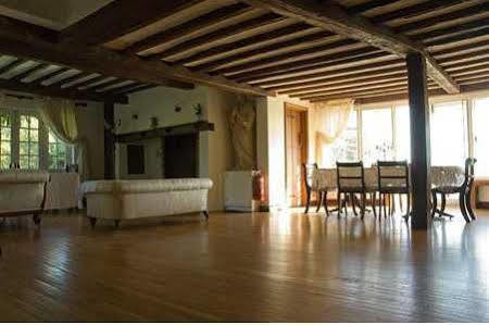 Holmbush House Affittacamere Hellingly Esterno foto